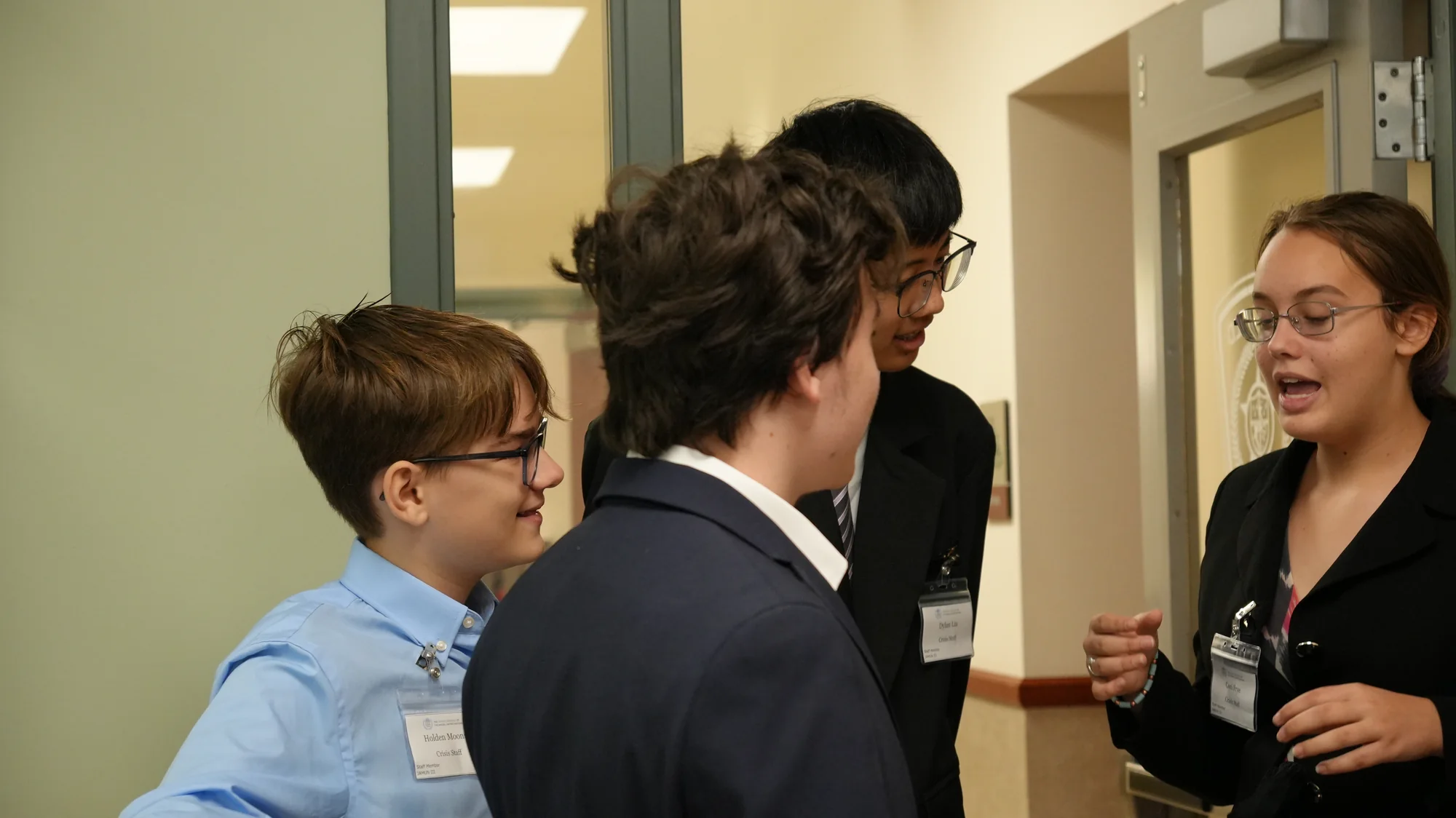 Construyendo Relaciones con Otros Delegados