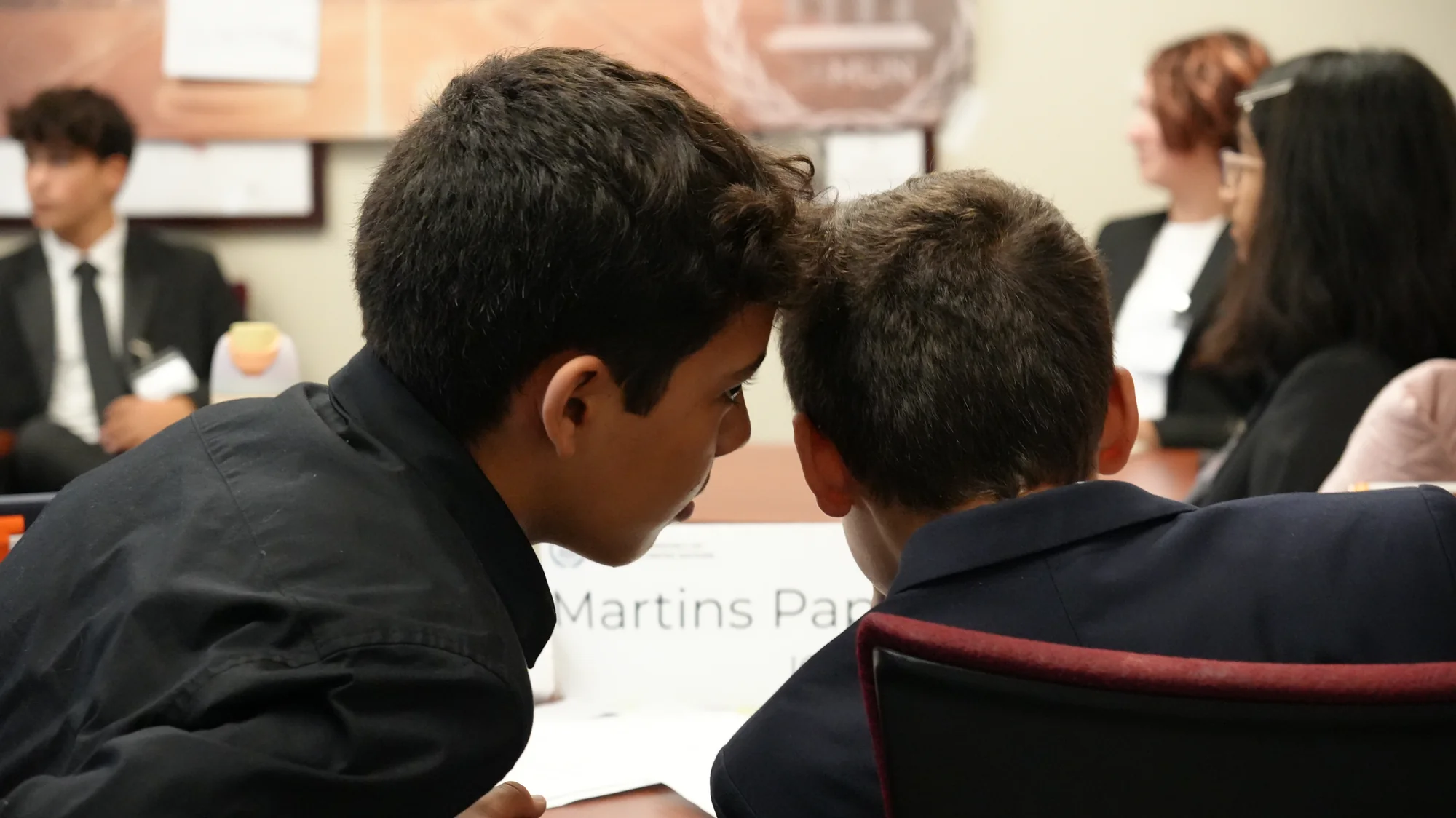 ¿Son los Comités GA Mejores que los Comités de Crisis?